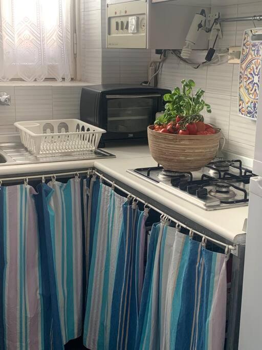 Cozy Beach House With Nice Garden, Basic Feel Apartment Bonassola Luaran gambar