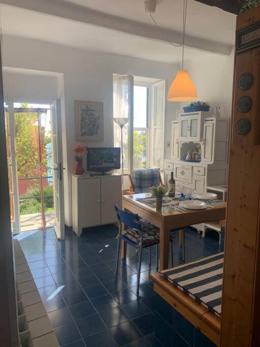 Cozy Beach House With Nice Garden, Basic Feel Apartment Bonassola Luaran gambar